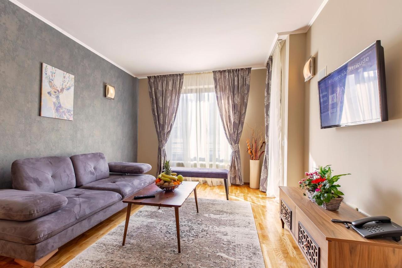 Murite Park Hotel Razlog Exterior photo