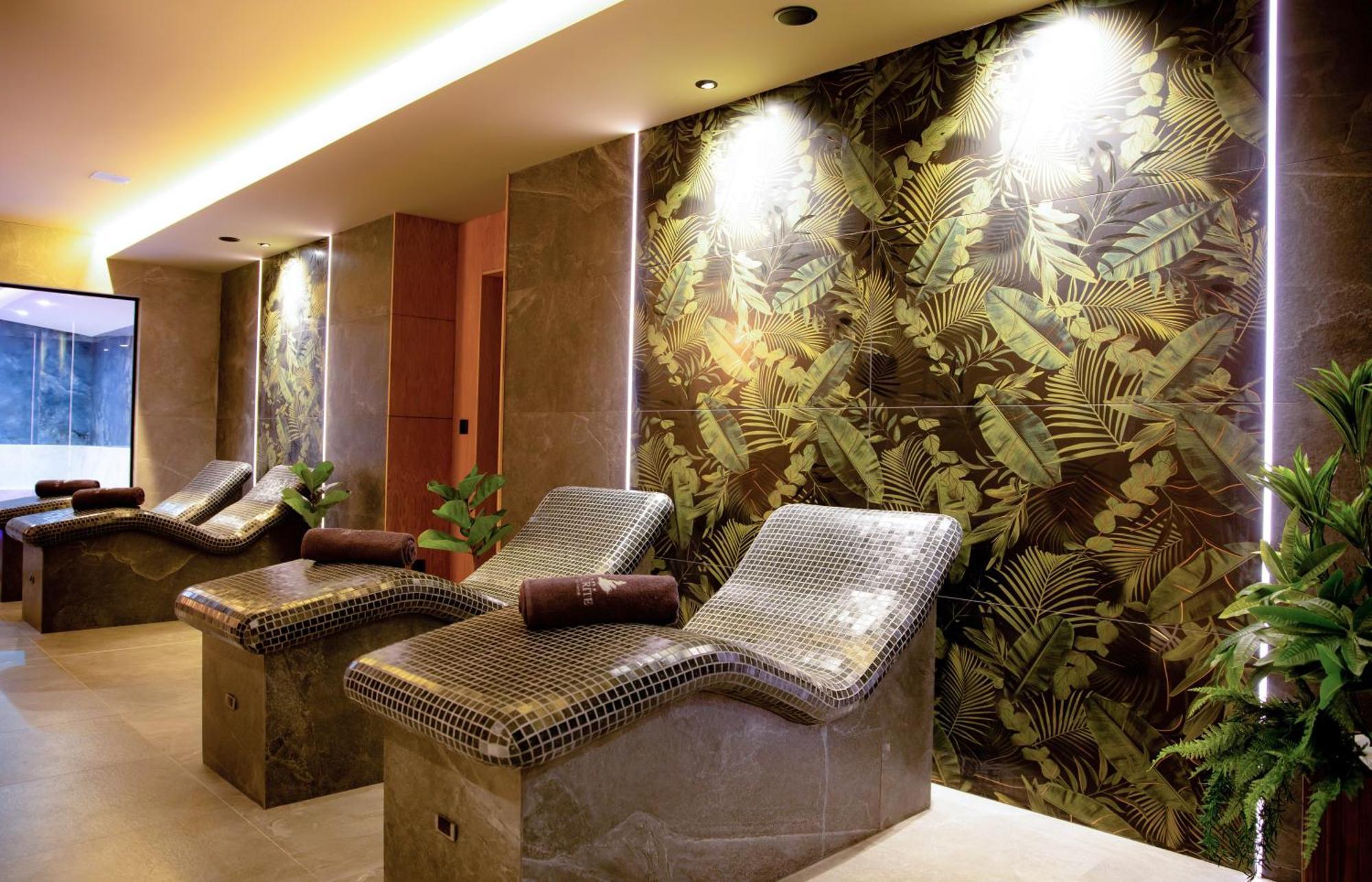Murite Park Hotel Razlog Exterior photo